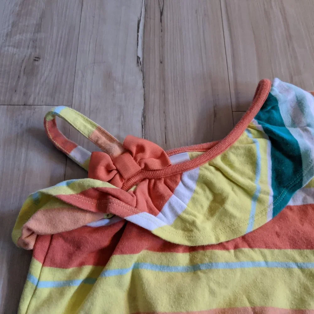 Gymboree Ruffle Top Size 4 girl Cute‎ Sleeveless Dr